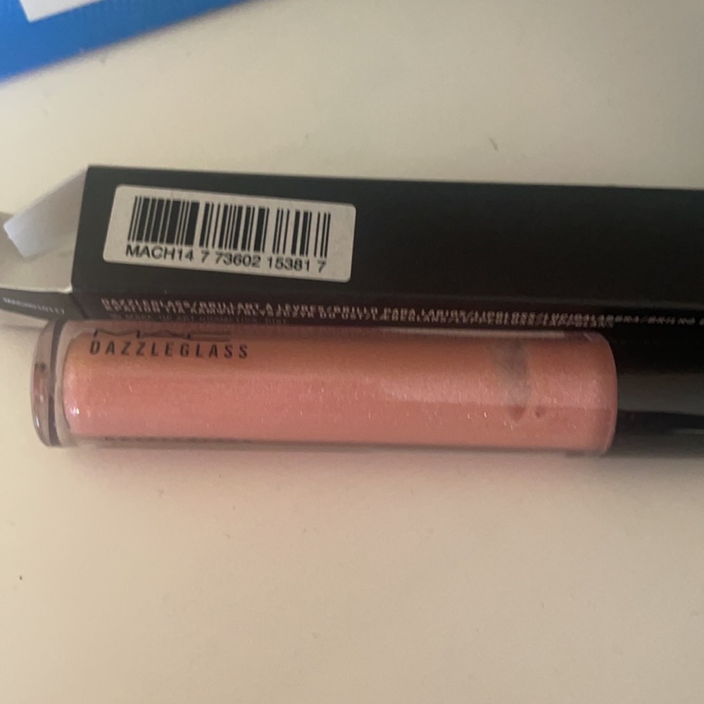 MAC Cosmetics Dazzleglass Lip Gloss in Shimmery Pink